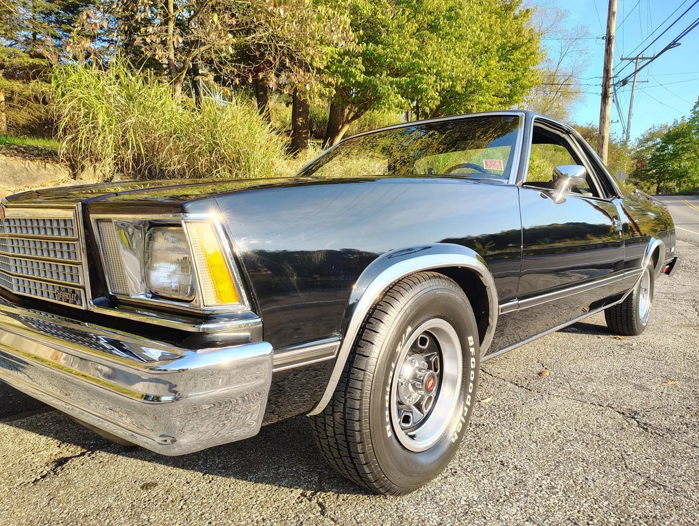 Безупречный Chevrolet El Camino 1979 года с пробегом две тысячи