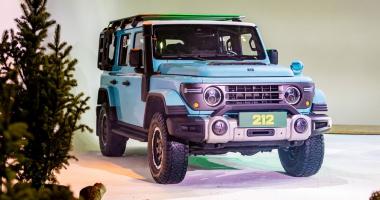 Новый хозяин. Кто будет продавать внедорожники 212 в РФ