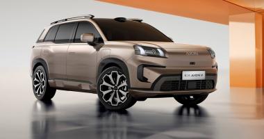 В РФ стартовали продажи кроссовера GAC Aion V