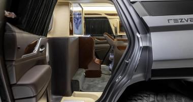 Rezvani Vengeance #007: в броневике бар с закусками важнее пуленепробиваемых стёкол