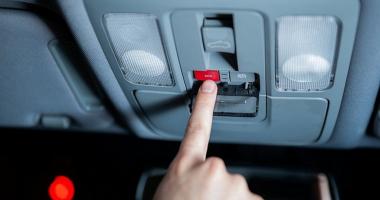 Возвращение обязательной кнопки SOS. Что ждёт серый импорт в 2026 году