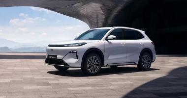 Geely EX5 EM-R вышел в лидеры РФ среди подключаемых гибридов