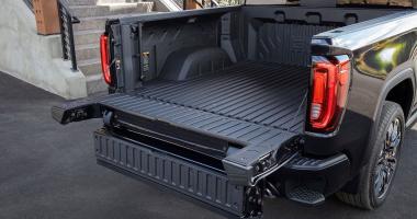 Великолепная шестёрка: самые дорогие полноразмерные ДВС-пикапы Америки