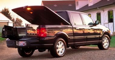 Крёстный отец люксовых пикапов. Почему американцы забыли Lincoln Blackwood?