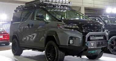 Toyota Alphard в погоне за идеалом: как роскошный минивэн стал похож на Land Cruiser