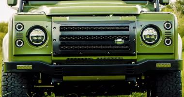 Land Rover Defender с 700 л. с. и механикой – король бездорожья