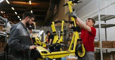 «Москвич» начал сборку электросамокатов «Яндекса»