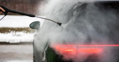 Защита кузова: как спасти машину от зимних реагентов