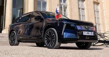 Для Макрона собрали DS №7 Elysee с легендарной гидропневматикой