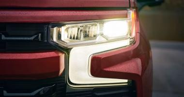 Chevrolet Silverado: бездорожный бунтарь или городской стиляга?