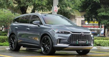 Автомобиль как аттракцион – самые неожиданные опции кроссоверов