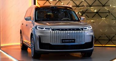 Российским флагманом Exeed станет гигантский гибридный кроссовер ET8