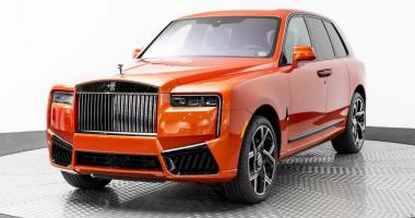 Rolls-Royce Cullinan Series II: яркий вызов в стиле Mansory