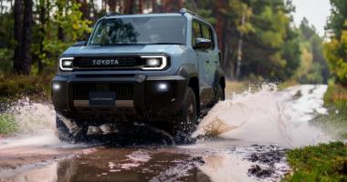 Новый Land Cruiser FJ – ретро-дух для больших приключений