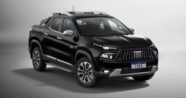 Компактный пикап FIAT использует дизайн в стиле Maserati