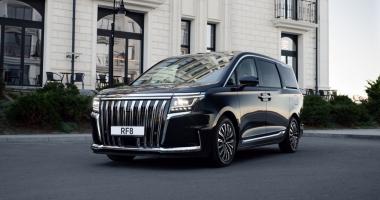 JAC RF8: большой минивэн приехал в РФ вопреки скептикам