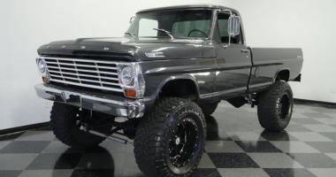 Ford F-100 1967 года сделает вас королём дороги 