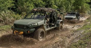 Боевая игрушка для взрослых: военный вездеход продают гражданским