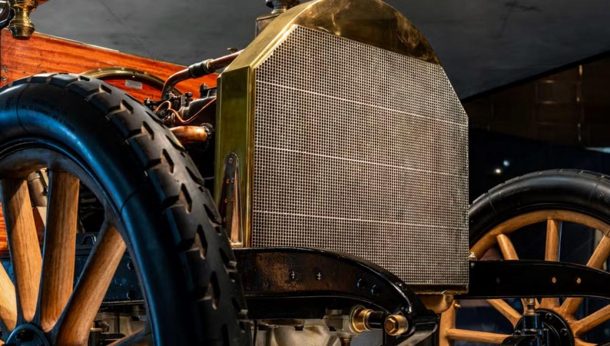 180 лет гению Mercedes. Как Вильгельм Майбах создал современный автомобиль