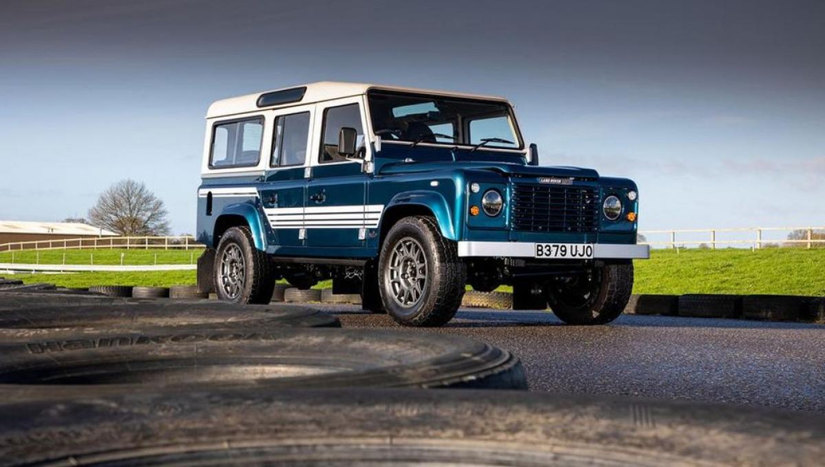 Лучший рестомод сорокалетнего LR Defender