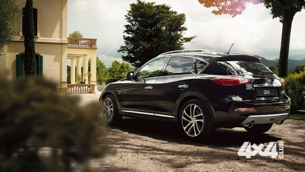 До России добрался удлиненный кроссовер Infiniti QX50