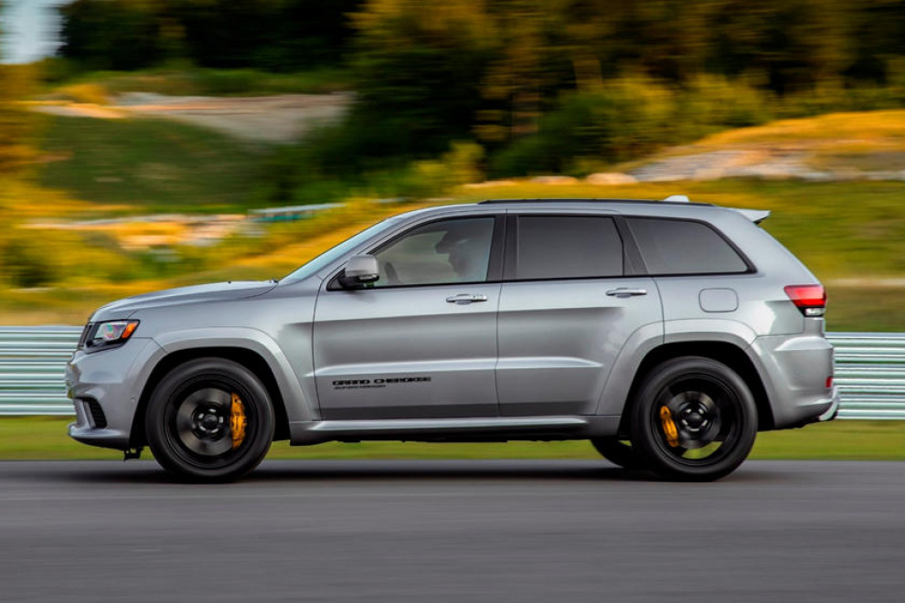 Jeep Grand Cherokee Trackhawk не доживёт до конца года