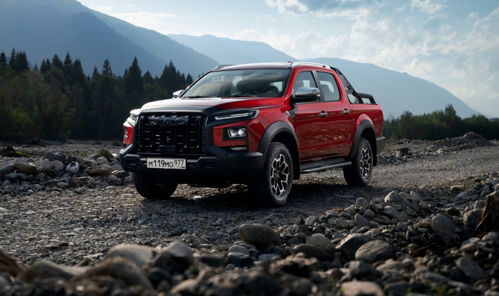 Новый дизельный JAC T9 – в моменте и каркасе