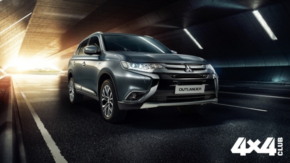 В России начались продажи кроссовера Mitsubishi Outlander в версии GT