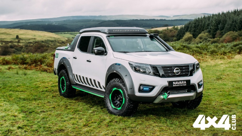 Пикап Nissan Navara превратили в машину для спасателей