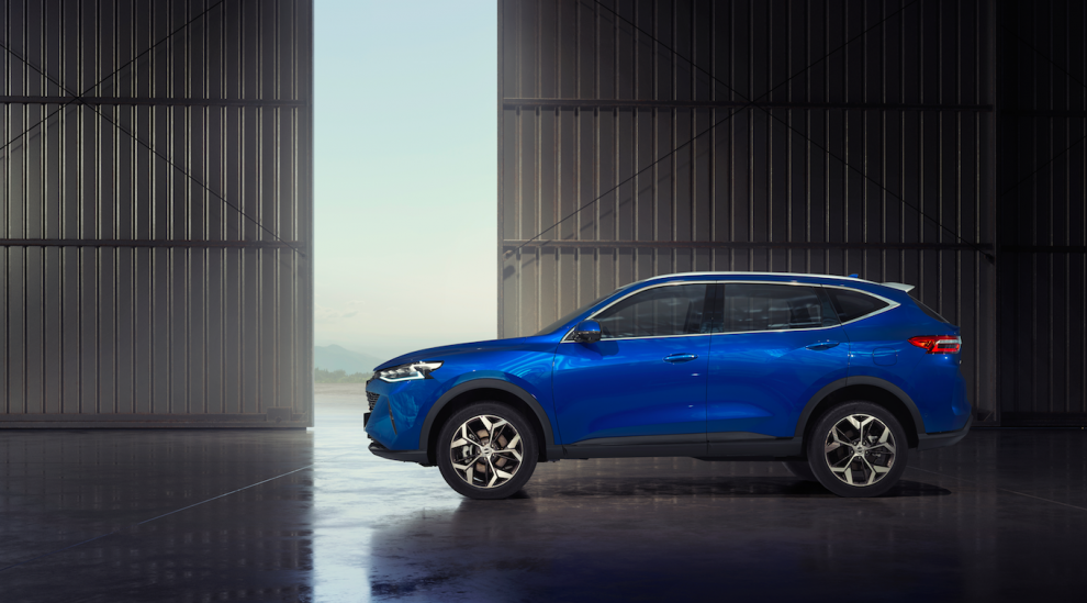Кроссоверы Haval F7 и F7x подорожали после обновления