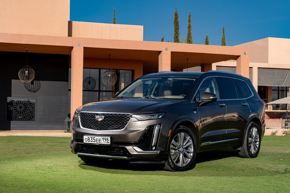 Cadillac XT6. Три ряда максимальных возможностей