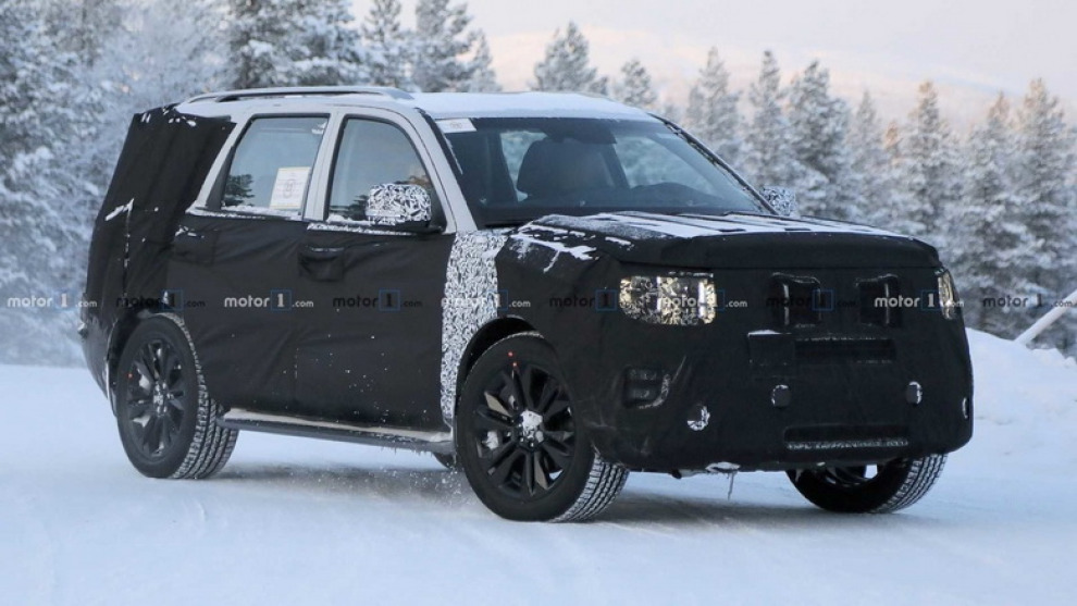 Kia тестирует обновленный Mohave
