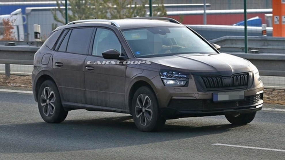 Skoda Kamiq попала в объективы фотошпионов