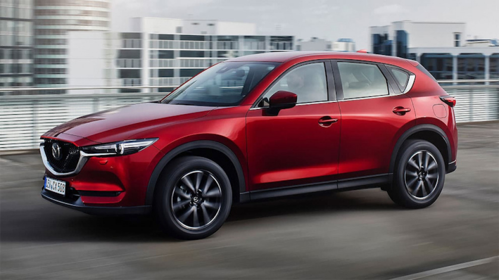 Стали известны цены на обновленный Mazda CX-5 в России