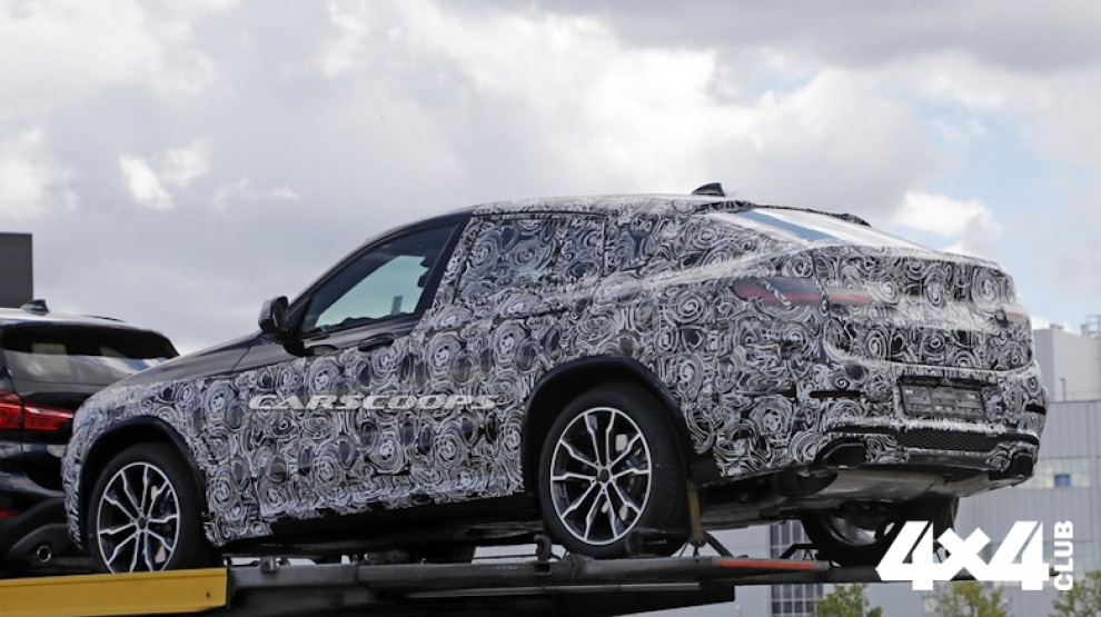 Новый кроссовер BMW впервые показался на публике