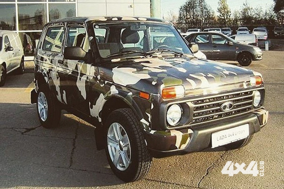 «Городская» Lada 4x4 может обзавестись «военной» версией