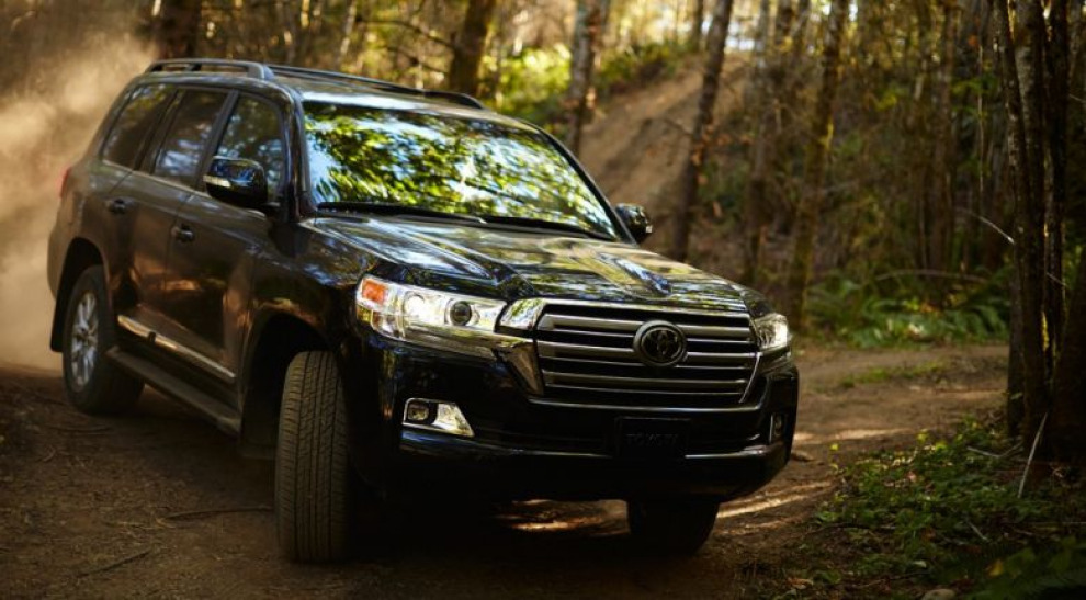 Американский Toyota Land Cruiser 200 оснастят 8-ступенчатым «автоматом»