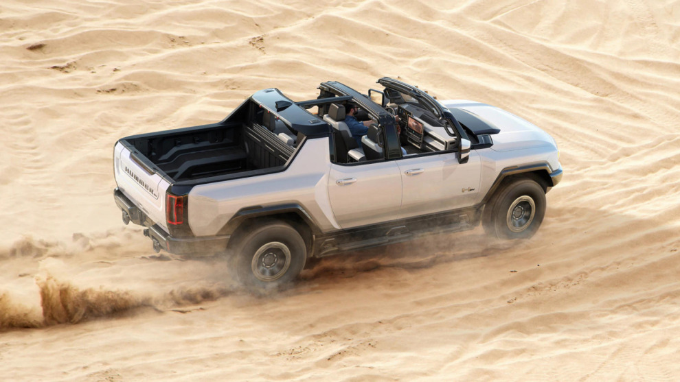 GMC Hummer: история появления есть не только у супергероев (видео)