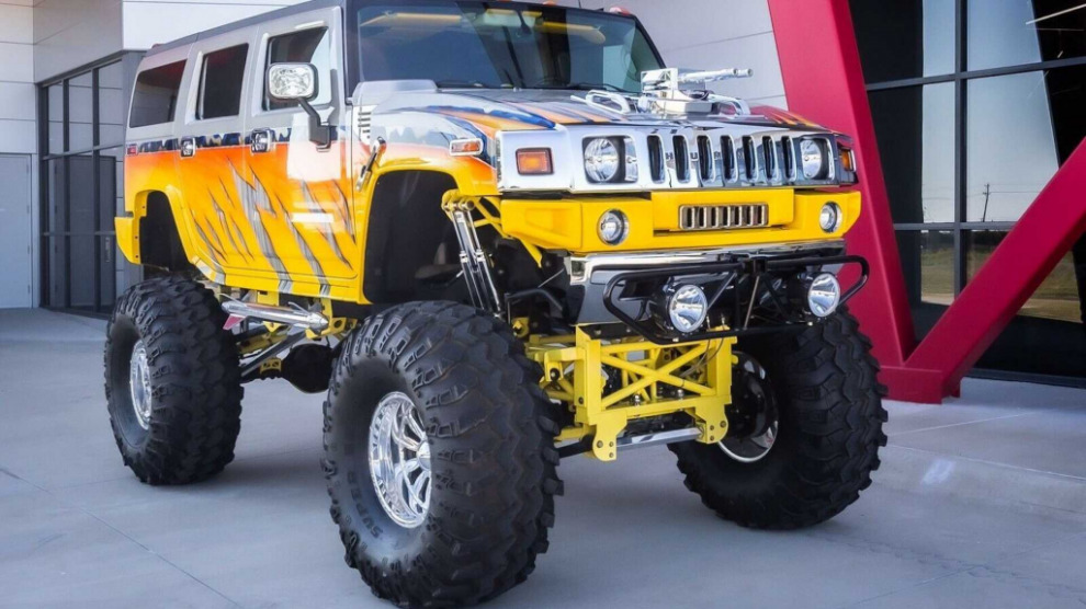 Этот чокнутый Hummer H2 продается на eBay