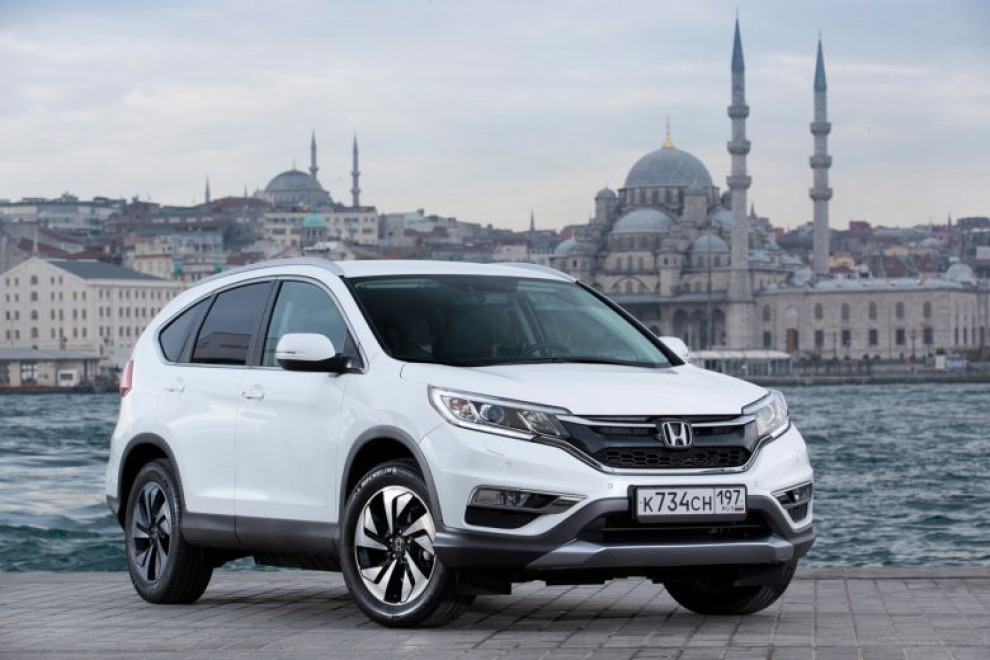 Объявлены цены на обновленную Honda CR-V