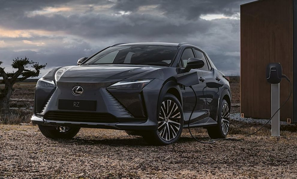 Почему их так называют? Как автопроизводители выбирают имена для электромобилей