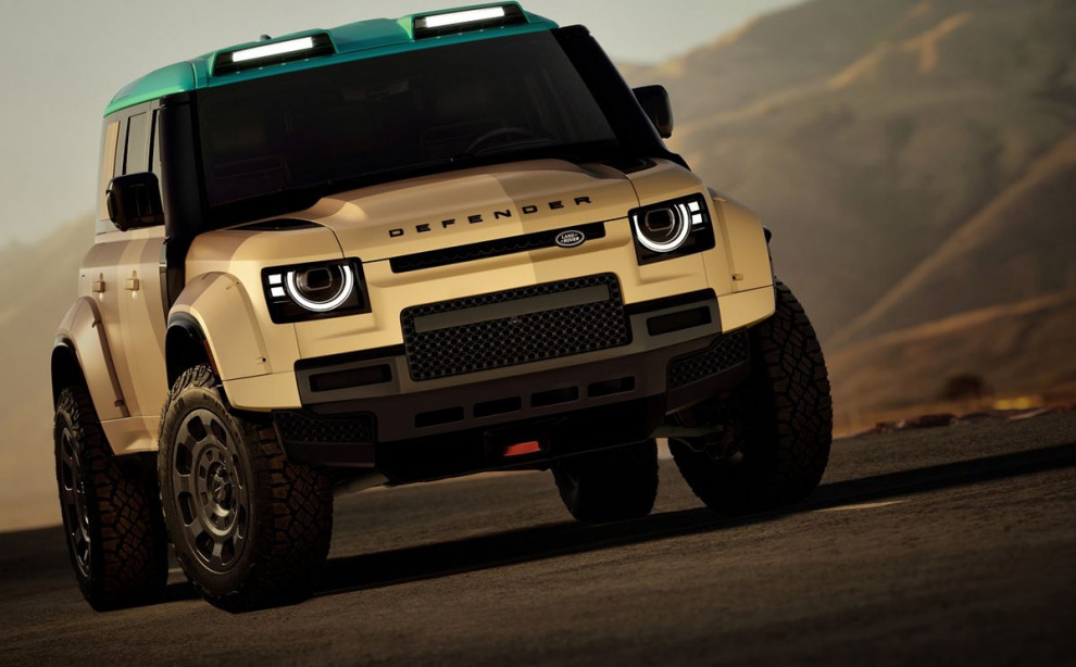 После победы на «Дакаре», гоночный Land Rover Defender пойдёт в серию