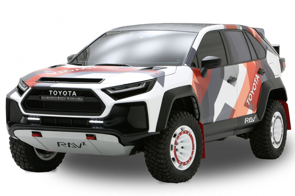 Кроссоверы ждёт революция. Toyota RAV-X готов отправиться на DAKAR