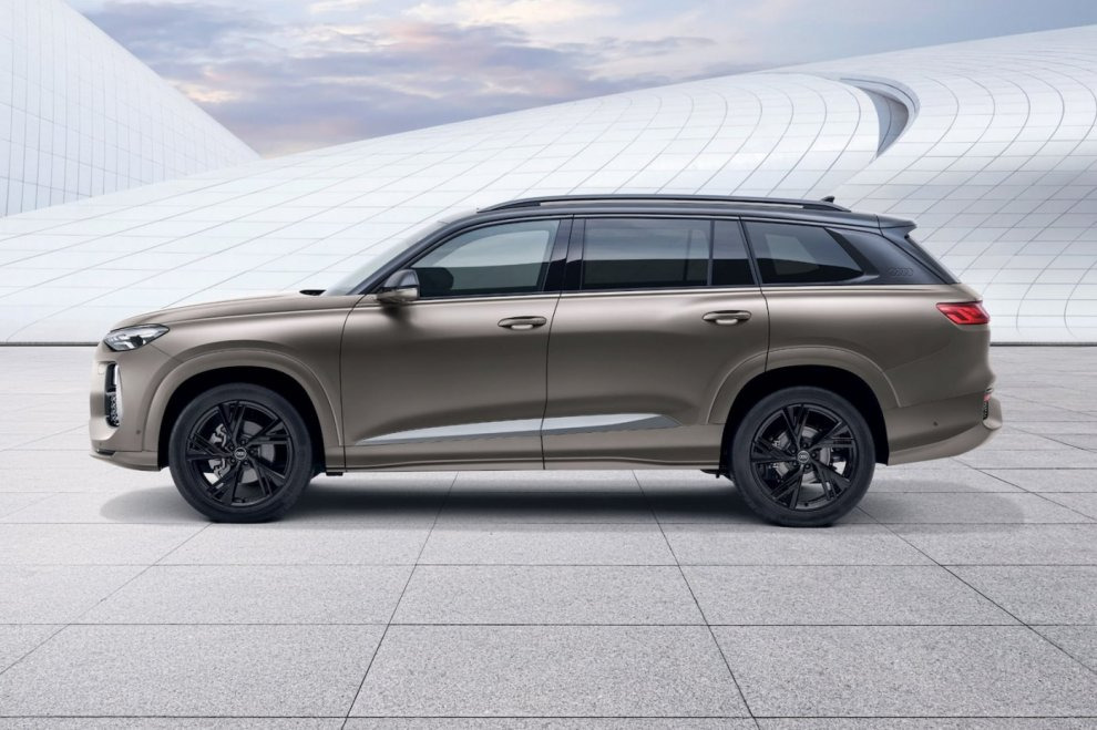 У AUDI появится несколько новых моделей, в том числе большой кроссовер Q9