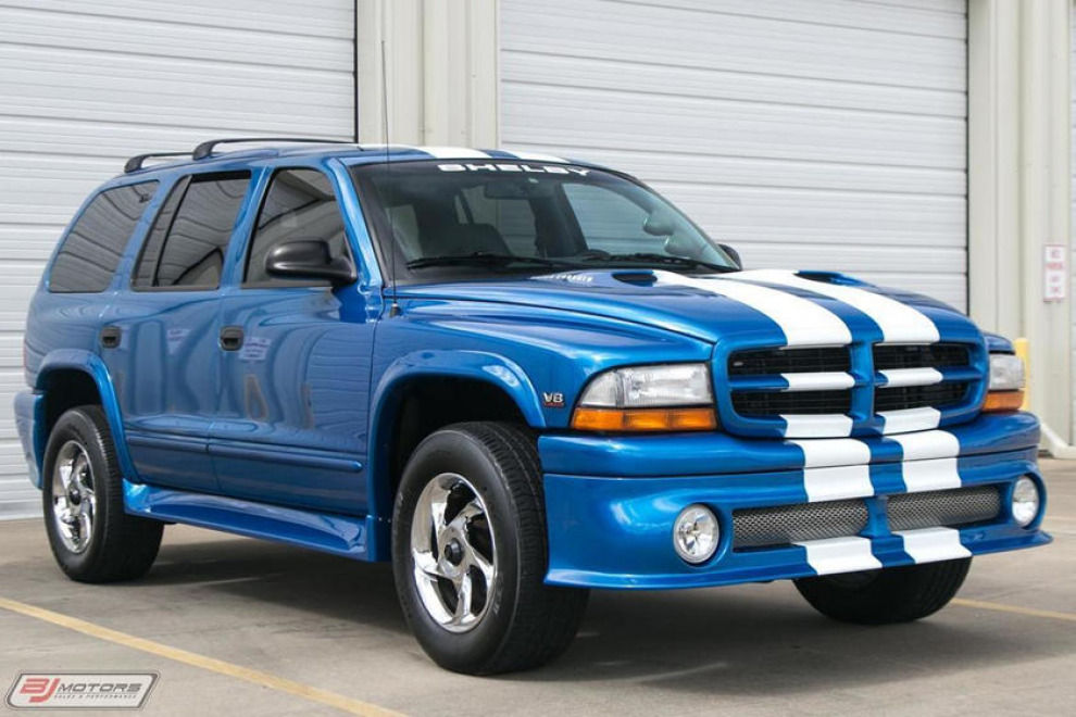 В своё время Шелби сделал 300 Dodge Durango. Вот этот продаётся