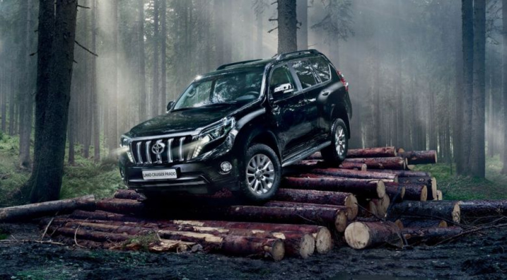 Toyota начала принимать заказы на обновленный Land Cruiser Prado
