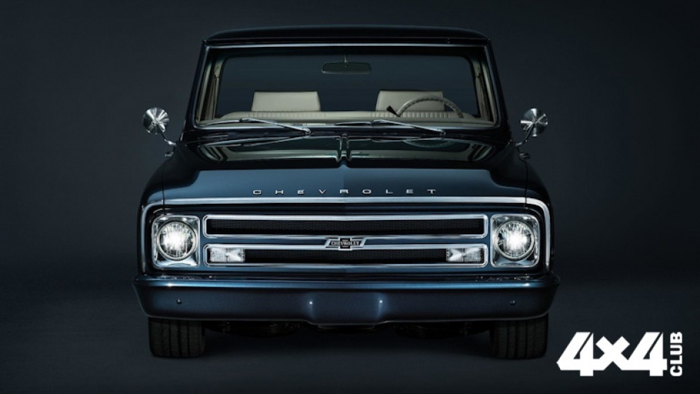 Компания Chevrolet &quot;зарядила&quot; старинный пикап