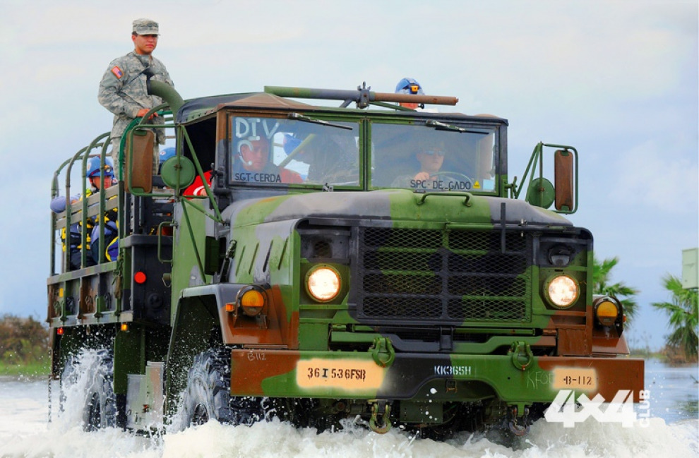 Послевоенные американские армейские грузовики