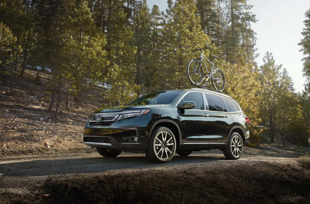 Обновленный кроссовер Honda Pilot 2019 доступен в шоу-румах дилеров