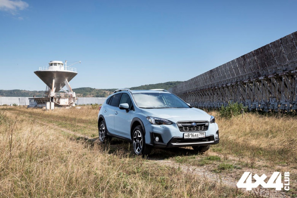 Сохранив прежние линии экстерьера, второе поколение Subaru XV преобразилось изнутри